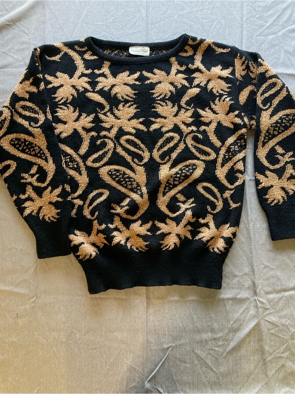 Vintage Carriage Court Black & Gold Patterned Sweater Retro Funky grandma